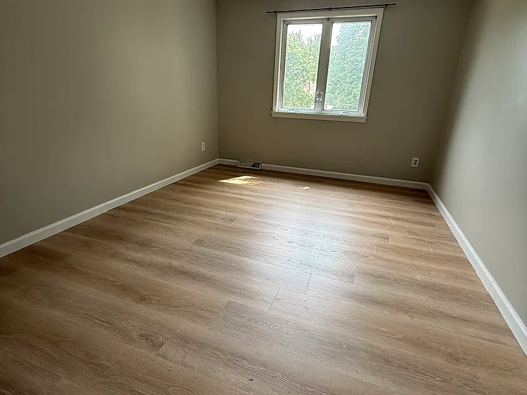 65 Sebring Dr — Photo 10