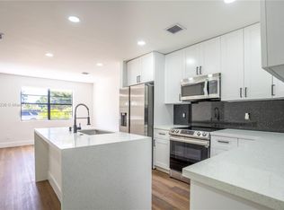 6891 SW 16th Ct, North Lauderdale, FL 33068
