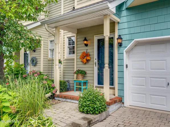 7 Waterford Way, Spring Lake Heights, NJ 07762