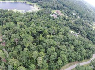3693 Phipps Point Rd, Tallahassee, FL 32309