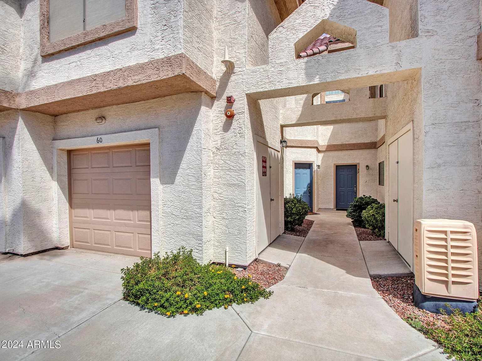 2 bed, 2.0 bath, 1209 sqft, $1,750 — Photo 4