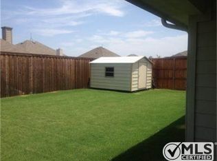 406 Jasmine Cir, Nevada, TX 75173