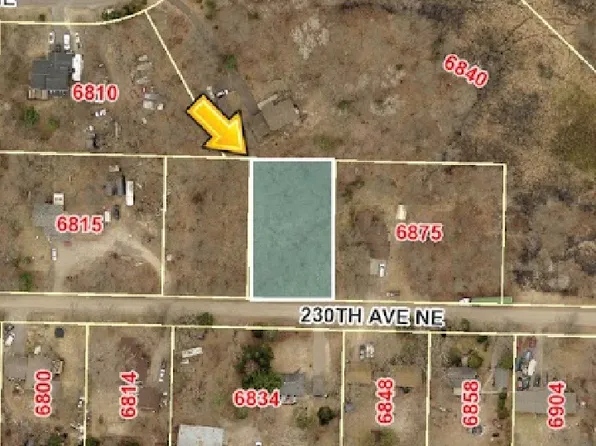 230 Avenue Ne, Wyoming, MN 55092