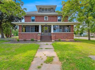 102 Oneida St, Green Bay, WI 54303
