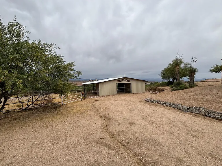43003 N Old Mine Rd — Photo 27
