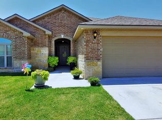 6911 Ranch Hand Dr, Midland, TX 79705