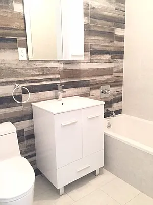 Rented by Lang Realty LLC | media 19