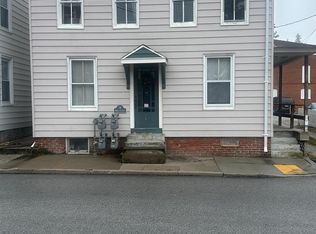 9 E Middle St, Hanover, PA 17331