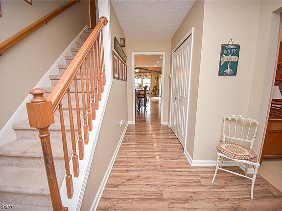 5th image of 4702 Paradise Rd