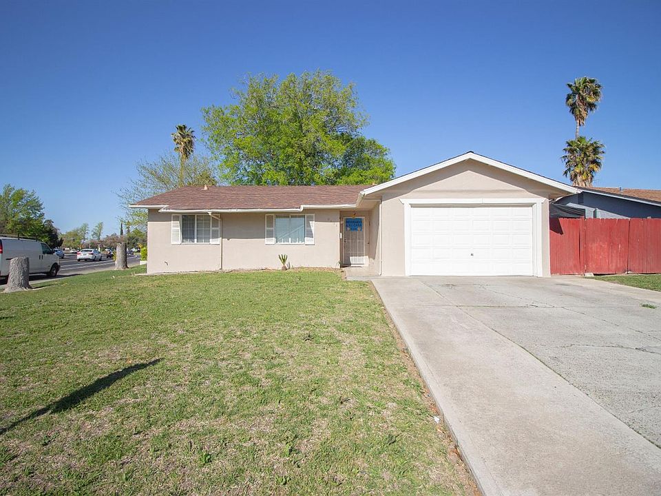 1st image of 6431 Hitchcock Way