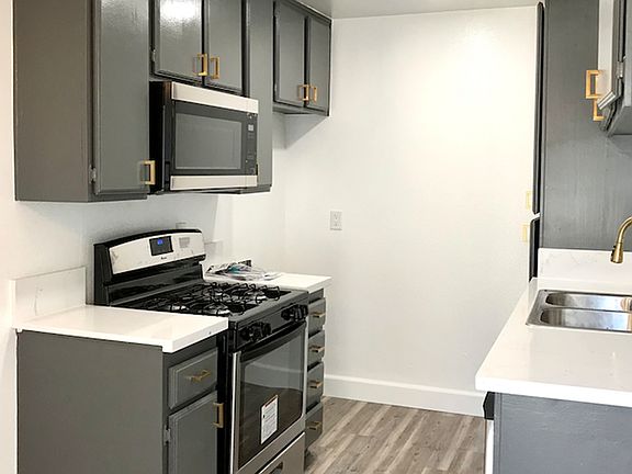 2nd image of 14755 Victory Blvd APT 106