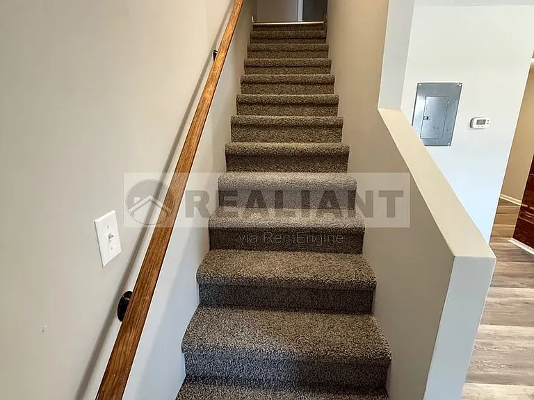 31 Hurley St #15 — Photo 2