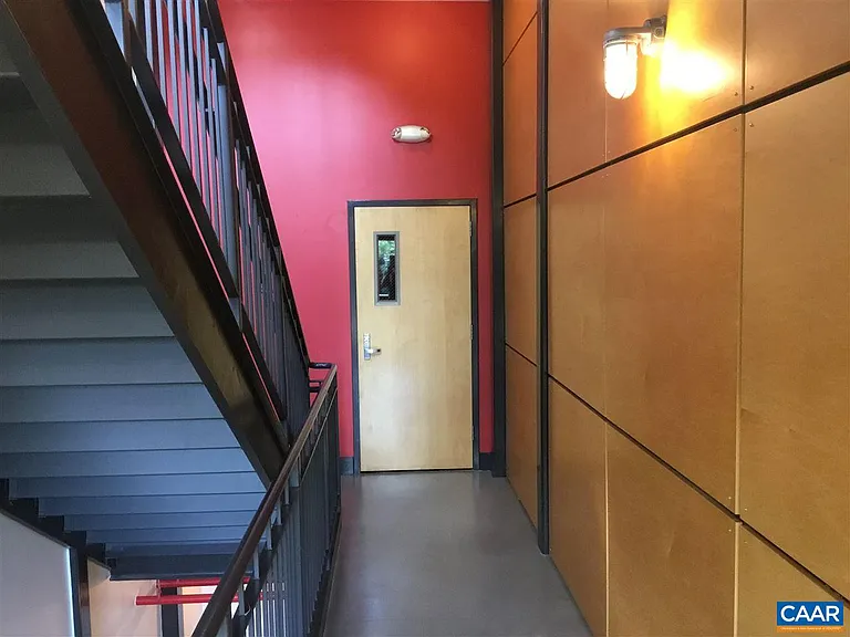 202 Douglas Ave #1F — Photo 16