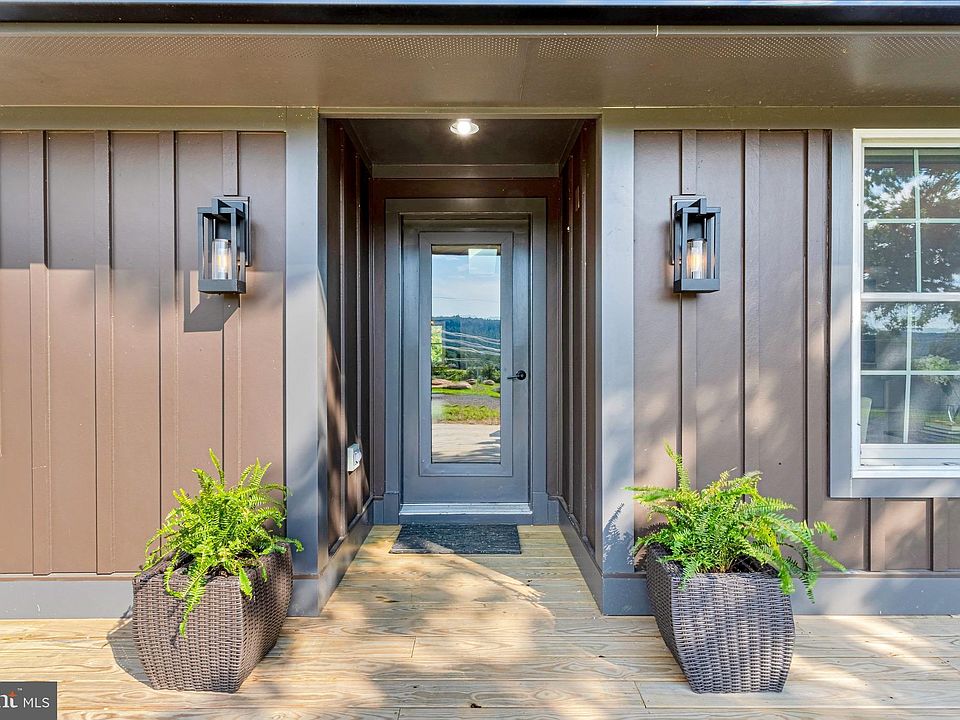 11990 Harpers Ferry Rd, Purcellville, VA 20132 Zillow