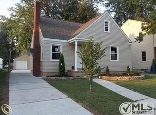 145 E Oakridge St, Ferndale, MI 48220