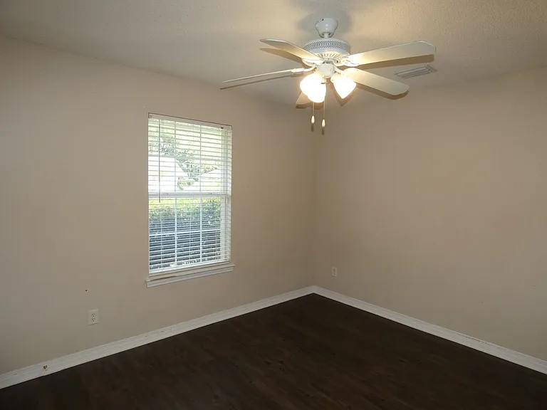 4732 La Casa Cir — Photo 9