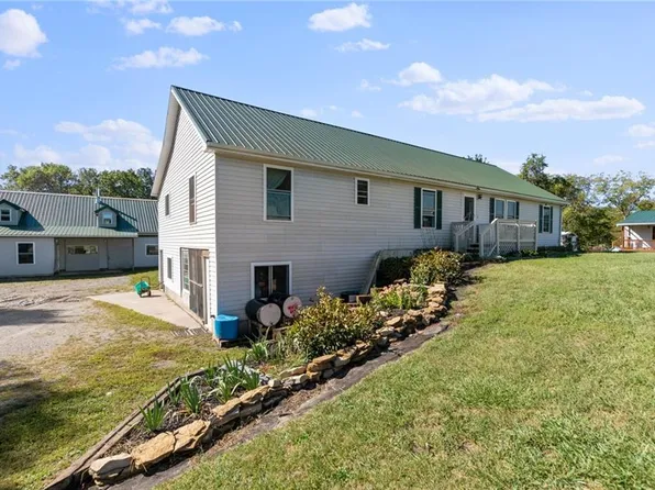 3464 NW Pross Dr, Kidder, MO 64649