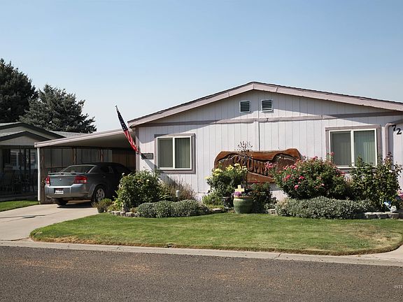 2nd image of 910 Moonglo Rd Space 72