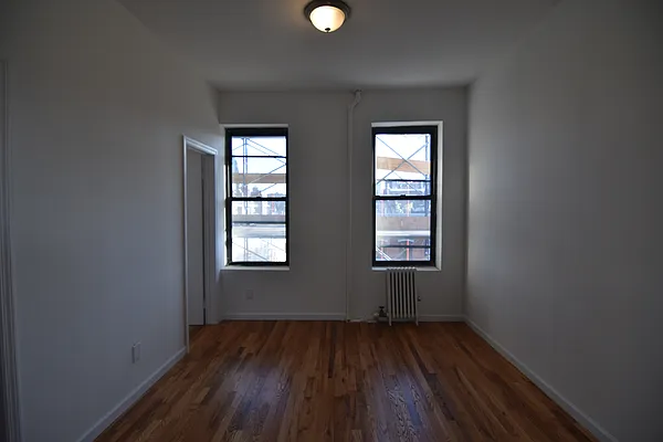 Rented by CNC-Assets | media 21