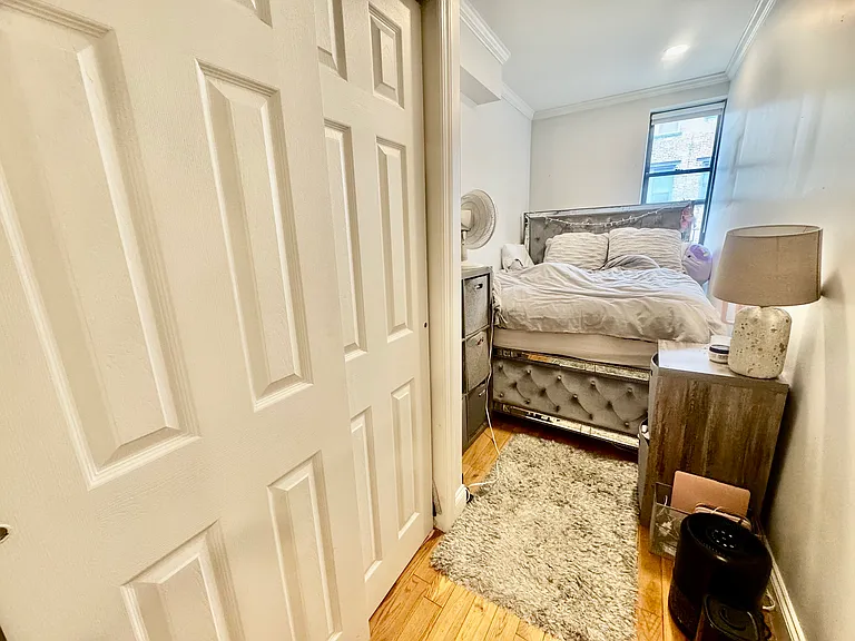 325 E 90th St #4RE — Photo 17