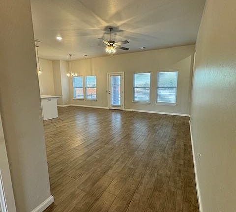 3rd image of 17508 Boling Farm Rd