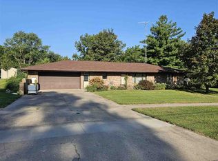 408 S West St, Sigourney, IA 52591
