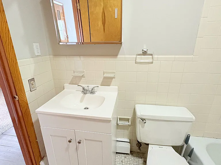 17 Brown St #2L — Photo 11