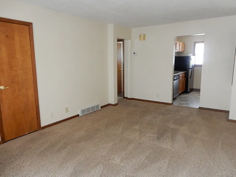 3015 N 61st St — Photo 3