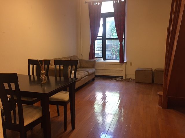 1st image of 55 W 68th St APT 1B