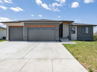 5279 N Hampton St, Wichita, KS 67226