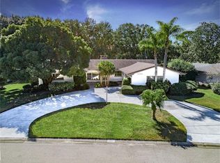 1181 Ford Ln, Dunedin, FL 34698