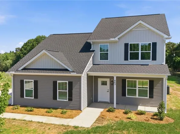 863 Sedge Garden Rd, Kernersville, NC 27284