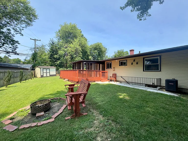 3903 Innerdale Ct — Photo 10