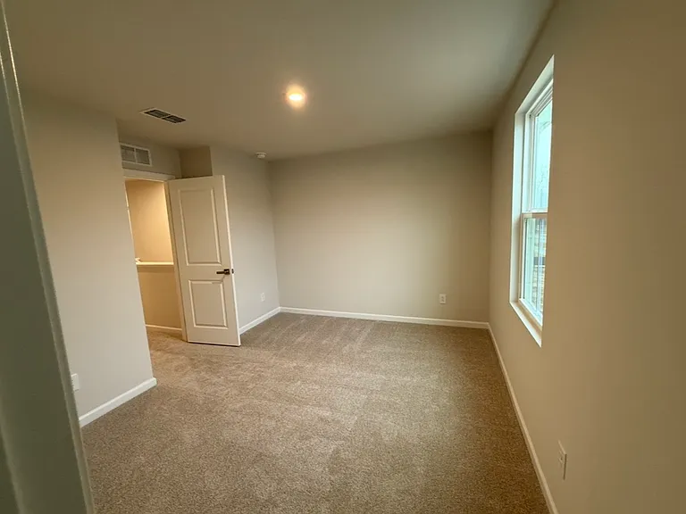 10149 Florentine Way — Photo 13