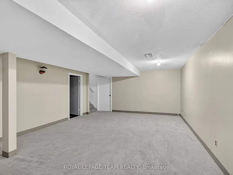 53 Fieldrow St — Photo 28