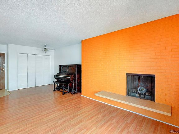 3rd image of 4110 Hale Pkwy APT 4C