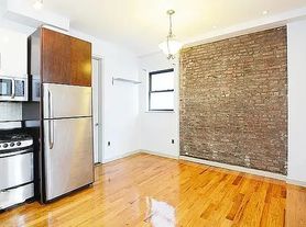 179 Putnam Ave