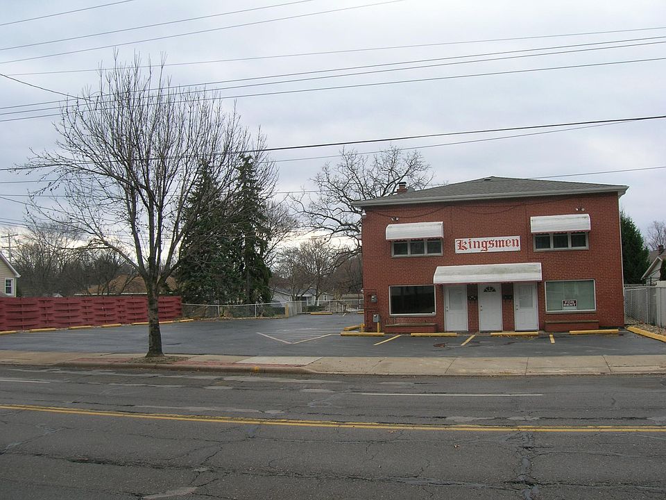 1st image of 2282 Albrecht Ave