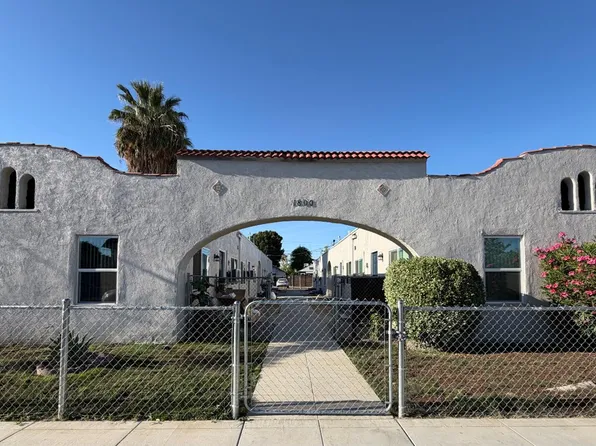 1800 Forrest St, Bakersfield, CA 93304