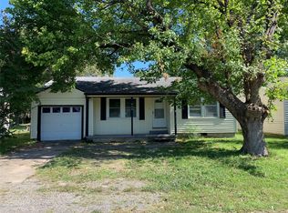 906 N Virginia St, Muskogee, OK 74403