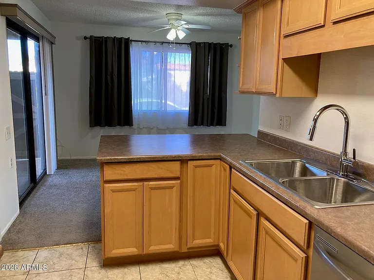 12 Leisure World — Photo 11
