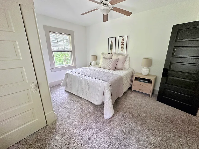 181 E Northwood Ave — Photo 22