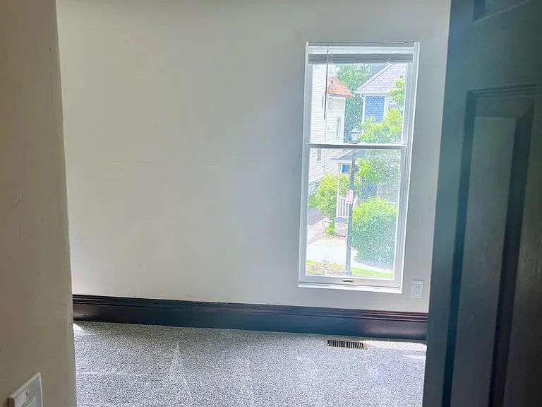 44 Beacon St — Photo 21