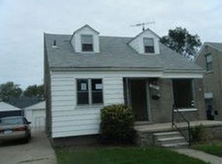 824 Harrison Blvd, Lincoln Park, MI 48146