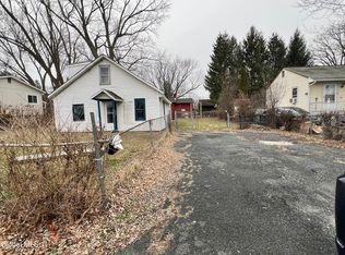 43 New York Avenue, Rensselaer, NY 12144