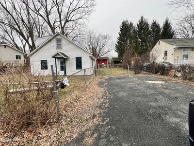 43 New York Avenue