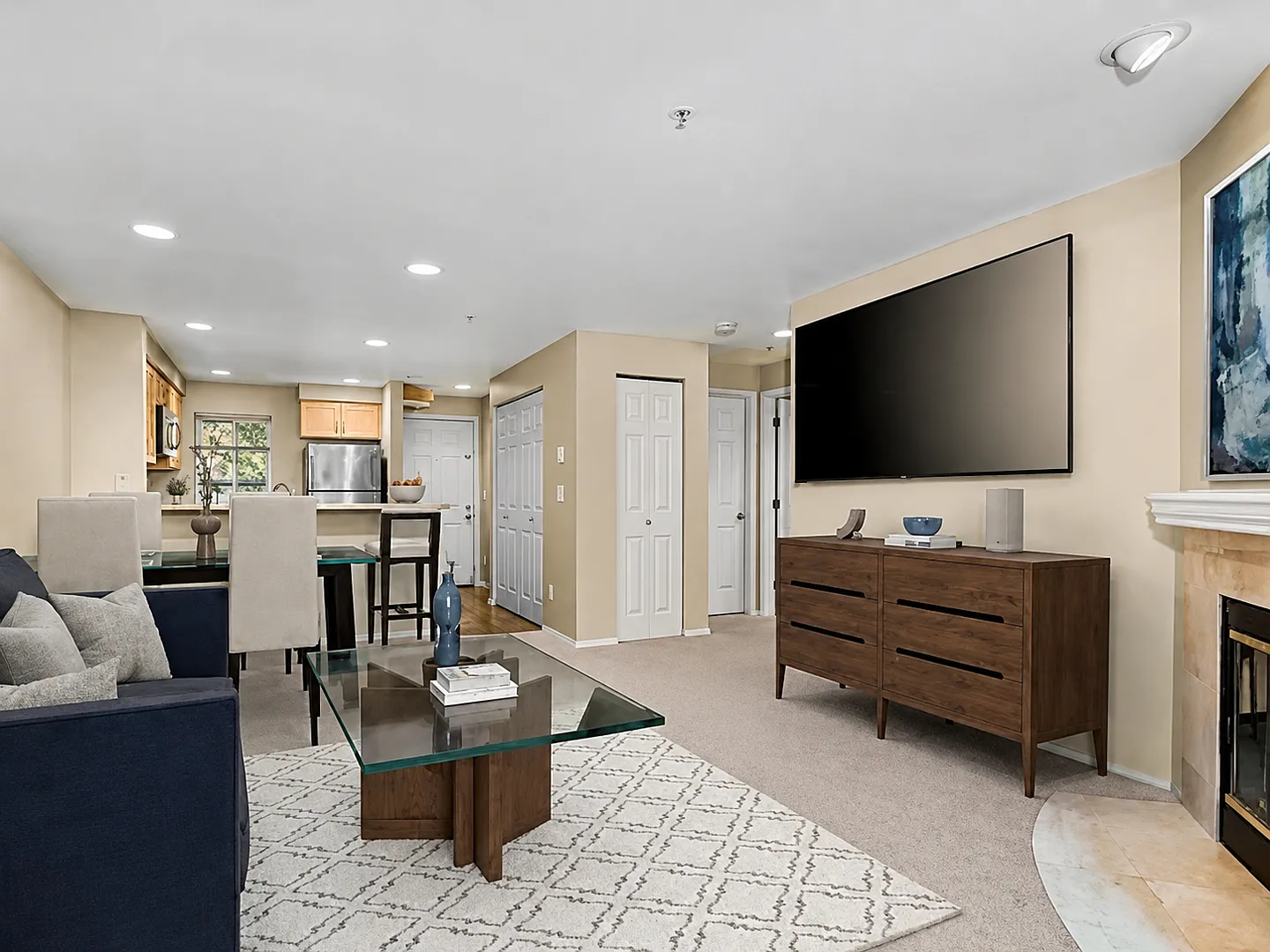 Very Nice 2 Bed 2 Bath condo — Photo 4