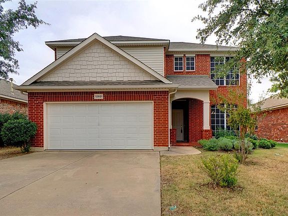 2nd image of 12921 Glenville Ct
