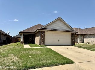 7943 Allen Glen Ln, Olive Branch, MS 38654