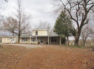 110 W Hazel St, Dyer, AR 72935